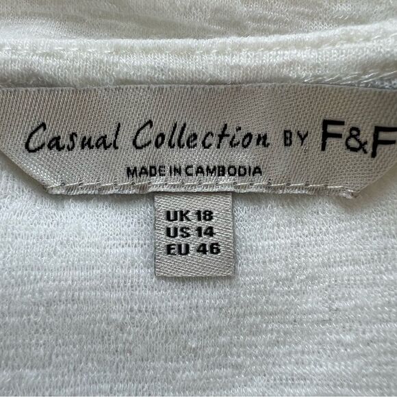 Casual Collections by F & F Ivory Tie Bottom Bell Sleeve Blouse Size 14 - Picture 7 of 13